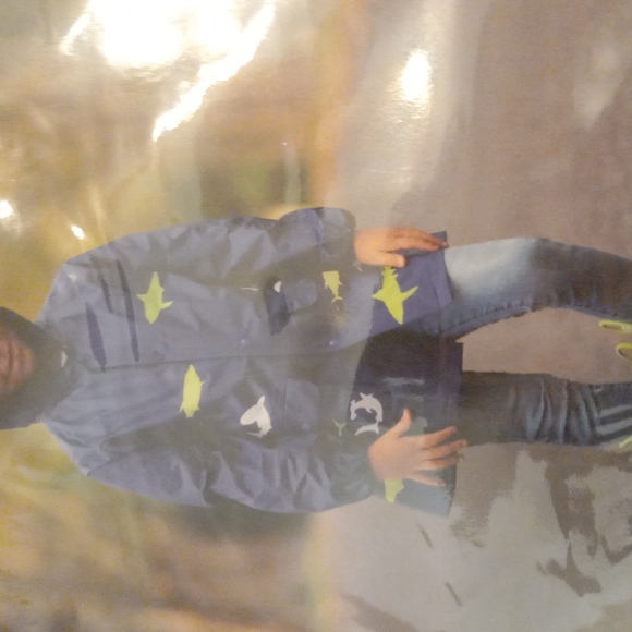 Lilly of New York 2T Shark Print Navy Blue Raincoat New - Picture 2 of 4